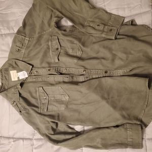 New with tags American Eagle soft military shirt M